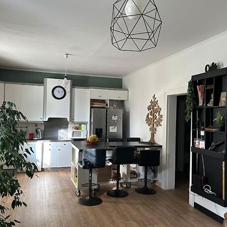Madras Apartment Sete Bagian luar foto